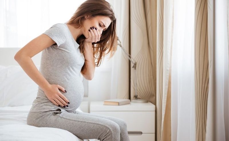 Mẹ dễ buồn nôn, nhạy cảm với mùi trong tam cá nguyệt thứ nhất