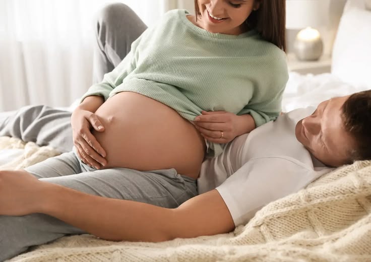 Tuổi của cha mẹ cũng ảnh hưởng đến sự phát triển của thai nhi.